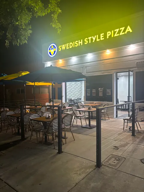 Viking pizza and sandwich