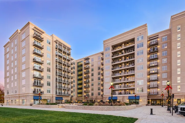 The Barclay at SouthPark