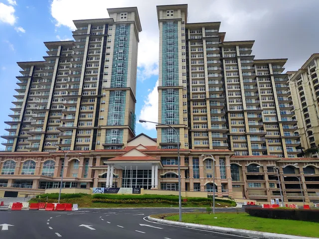 Riverine Sapphire Condominium