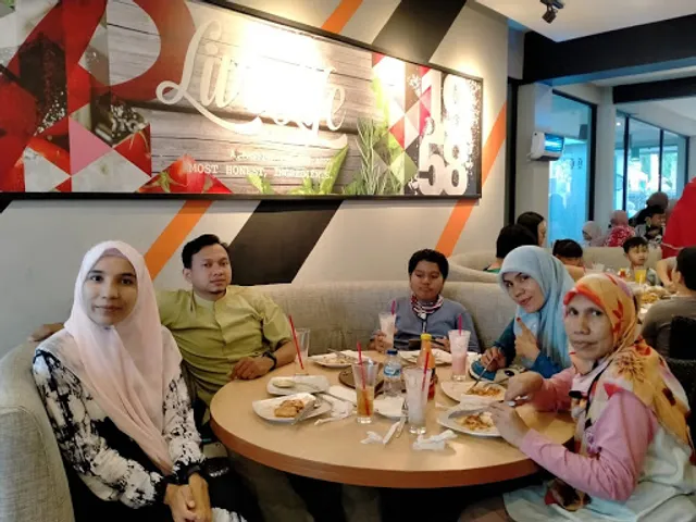 Pizza Hut Restoran