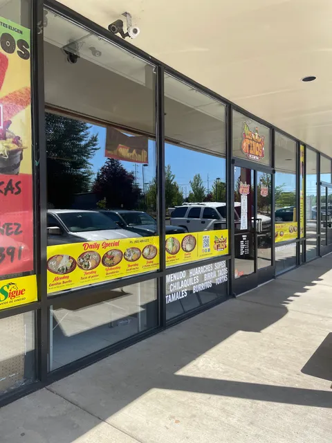 Los Tinos Mexican Food