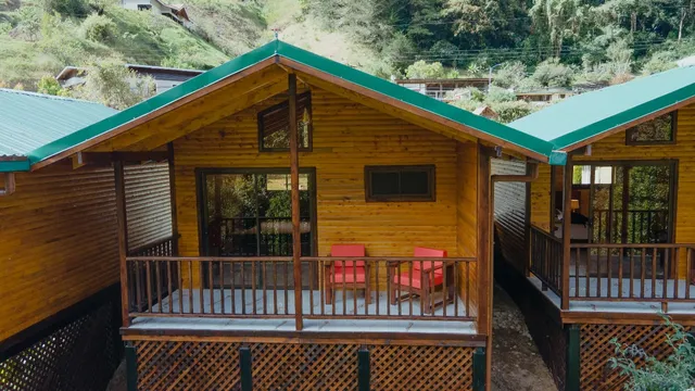 Cabinas El Quetzal