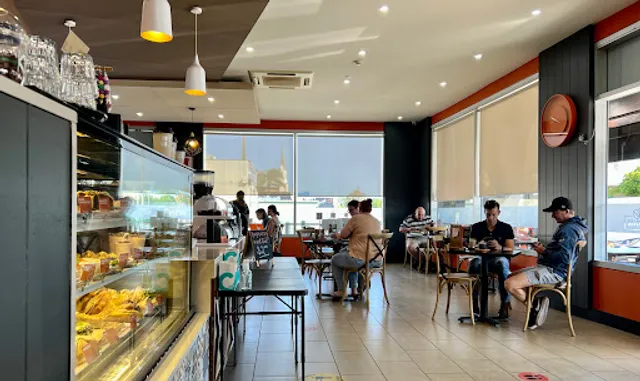 Cafe One 2 Four Port Pirie