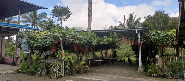 Talaga Tomohon Home Stay and Fishing Pond