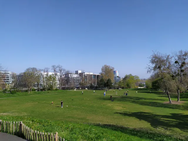 Ile Saint-Germain Park