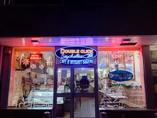 Double Click Cafe