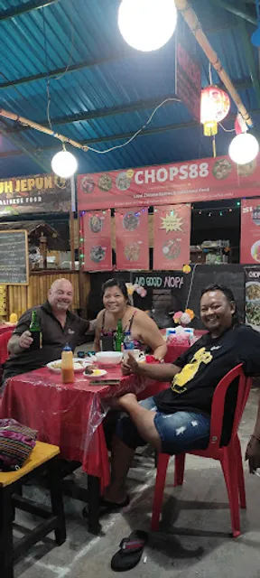 Chops88 (chopstick and noodle)