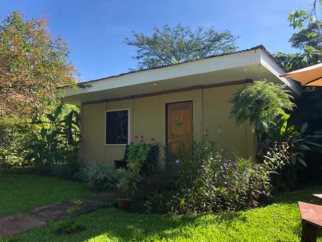 Airport Costa Rica B&B