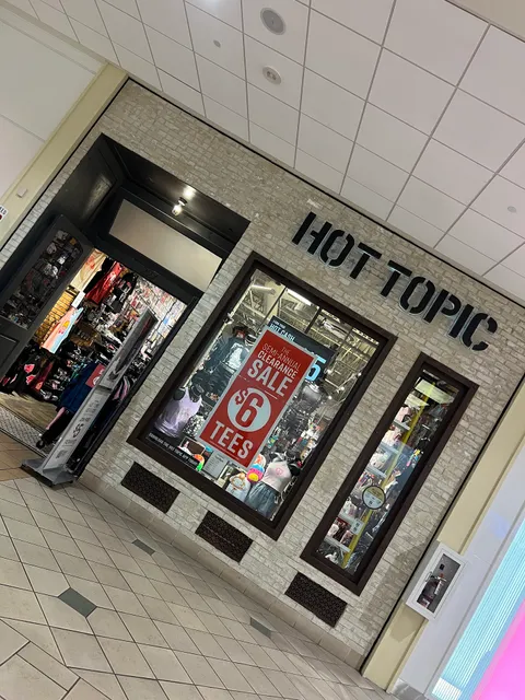Hot Topic