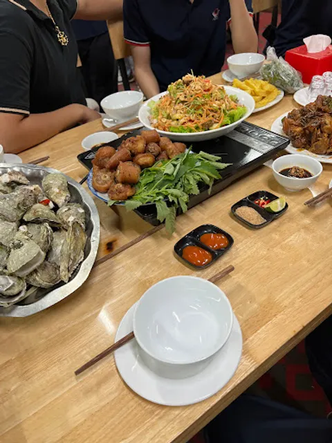 Nhà Hàng Ngân Hà