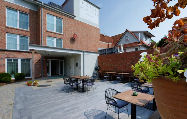 Hotel Schluister Park