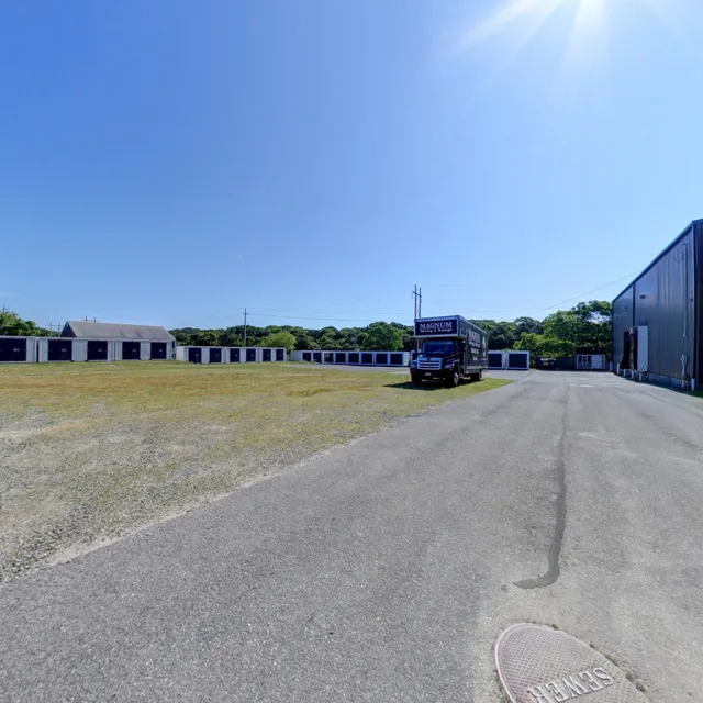 Magnum Moving & Storage