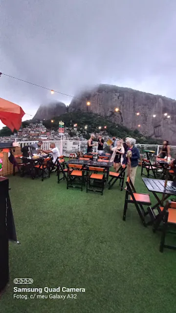 Novo Visual Restaurante - Rocinha