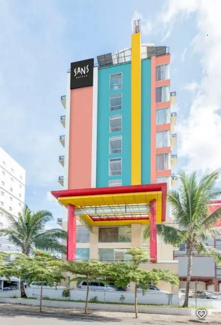 Sans Hotel Lynt Makassar