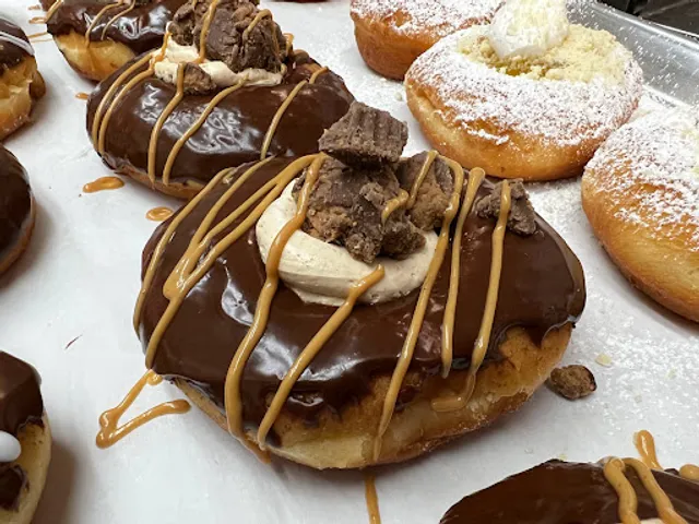 Scotties Donut Trailer on the BLVD