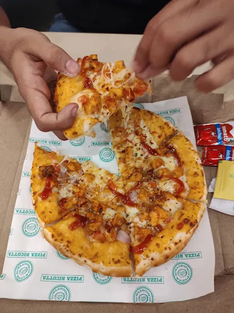 Pizza Ricotta Hilite Mall Calicut - Best Pizza in Calicut