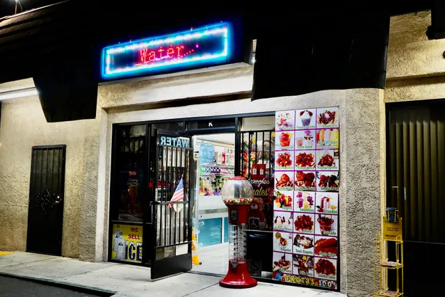 Galicia's Water & Ice Cream Rialto