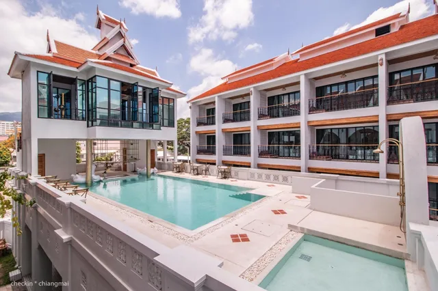 Lanna Oriental Hotel