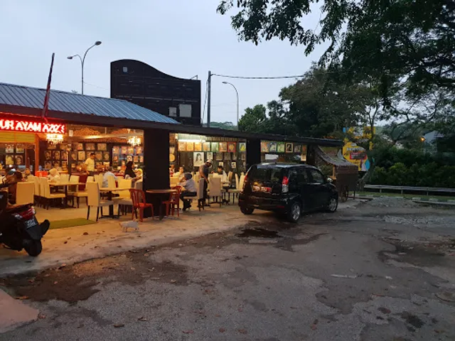 Nasi Lemak Tanjung Puteri