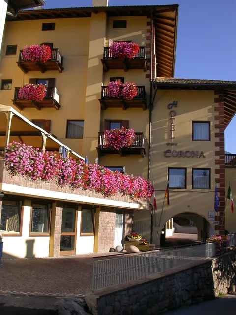 hotel Corona