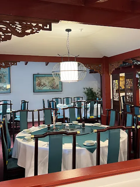 Peking Garden Chinese Restaurant