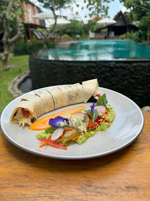 Yangloni HomeMADE Resto