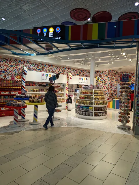 Dylan's Candy Bar