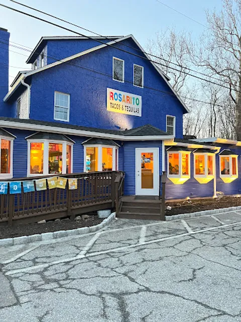 Rosarito Tacos & Tequilas