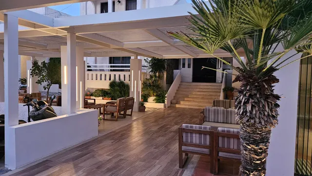 Bella Casita Family Apartments