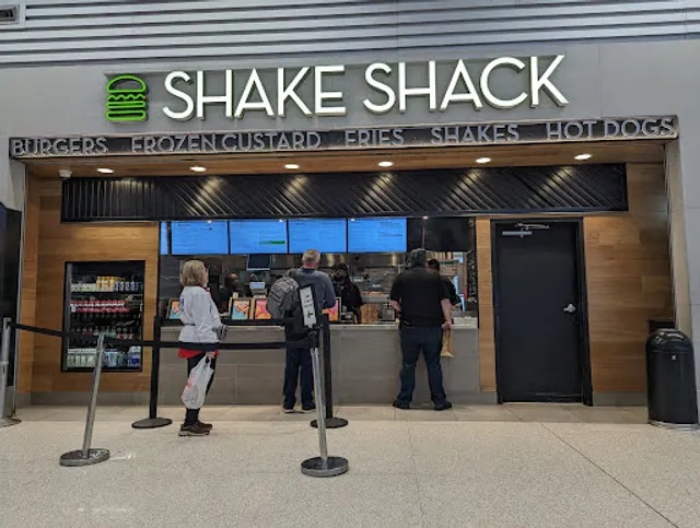 Shake Shack Indianapolis Airport