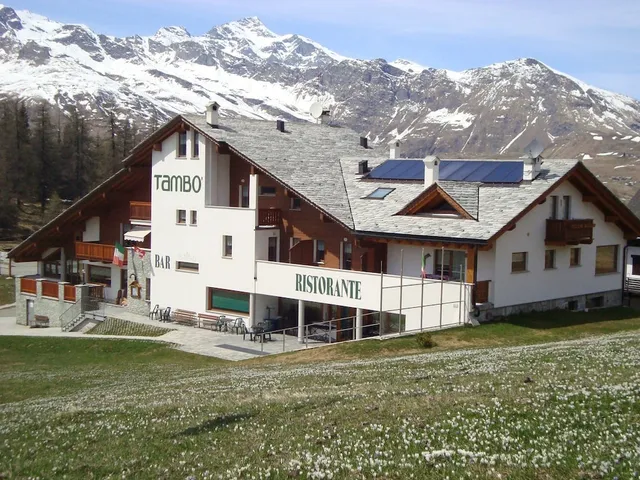 Hotel Tambò