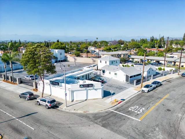 ERTH INN by AGA- Bell Gardens