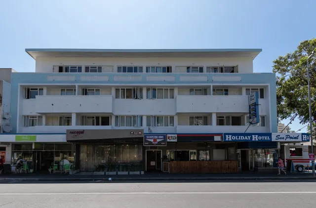 Sea Point Holiday Hotel