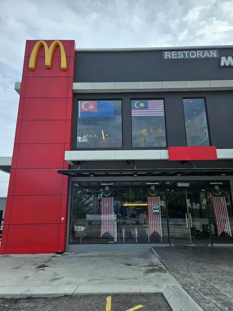 McDonald's Seri Austin DT