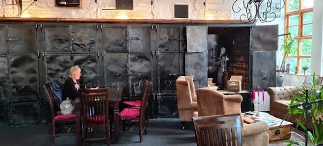 Alte Räucherei Ellerbek - Restaurant, Biergarten, Mittagstisch