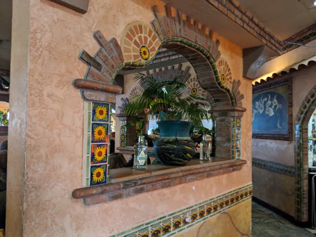 Los Dos Amigos Fiesta