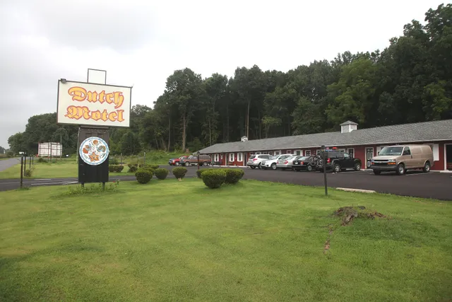 Dutch Motel Shartlesville