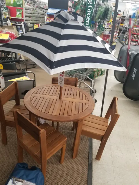 Steve's Ace Hardware