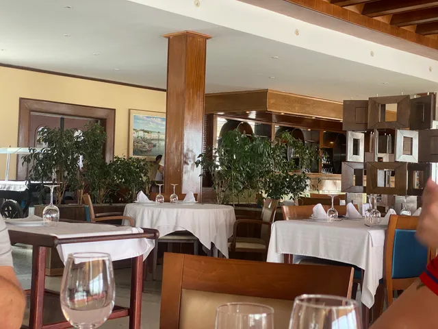 Marine Club Restaurant