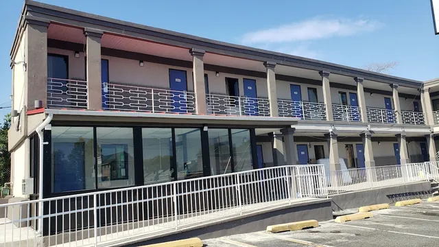 Rest Inn - Elizabeth