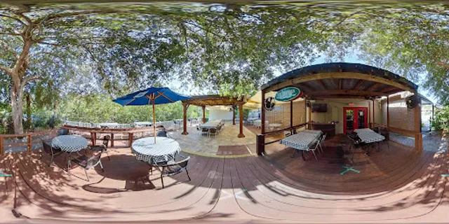 Tates Italian Restaurant & Pizzeria