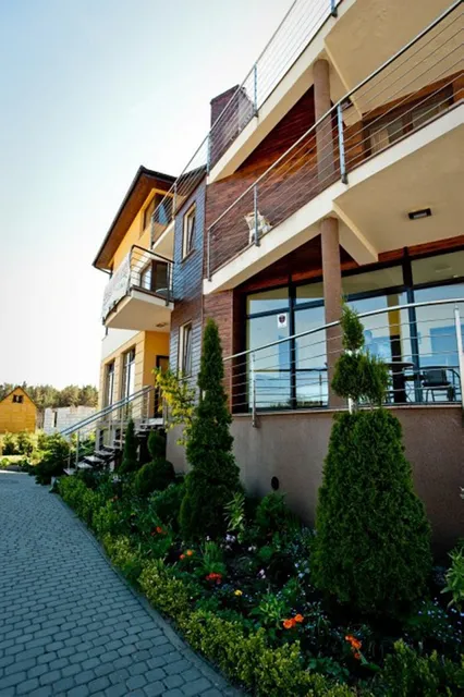 Pokoje Gościnne i restauracja Czarna Perła