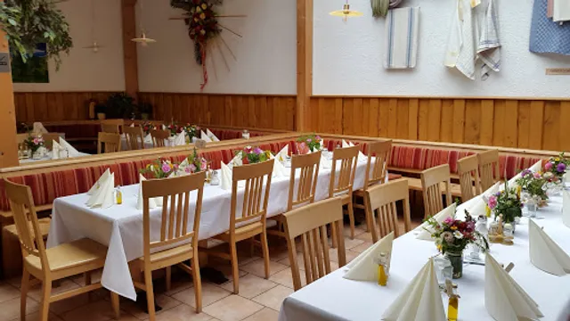 Gwölbstüberl Jausenstation Silvia Wolkerstorfer