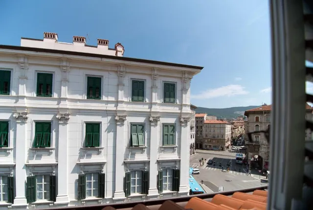 Domo Apartments - Trieste Goldoni