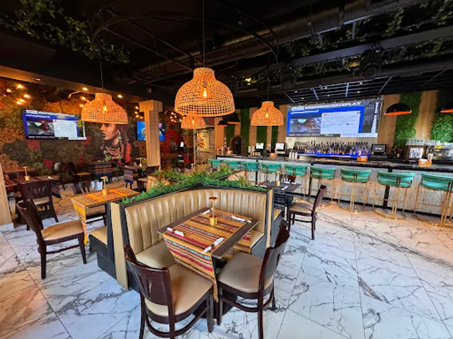 Mamazzita Ecuadorian Cuisine