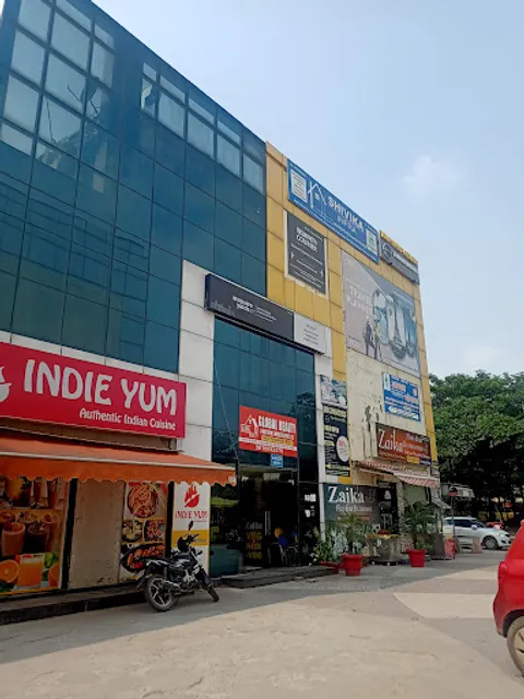 Bikanervala | Pari Chowk Greater Noida