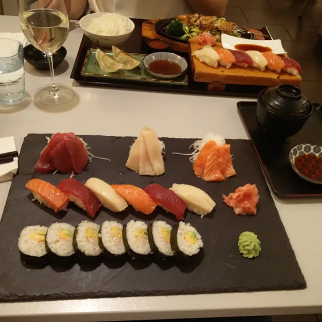 Izakaya Restaurant OG