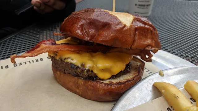 BGR Burgers Grilled Right