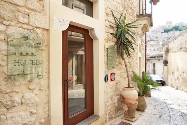 Locanda Don Serafino - Historic Boutique Hotel