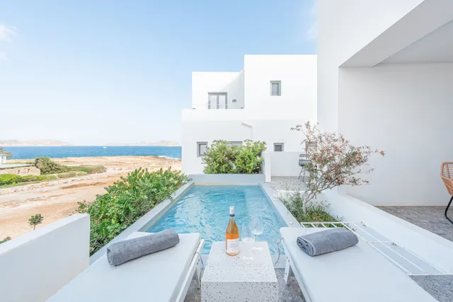 Paros Cape Suites